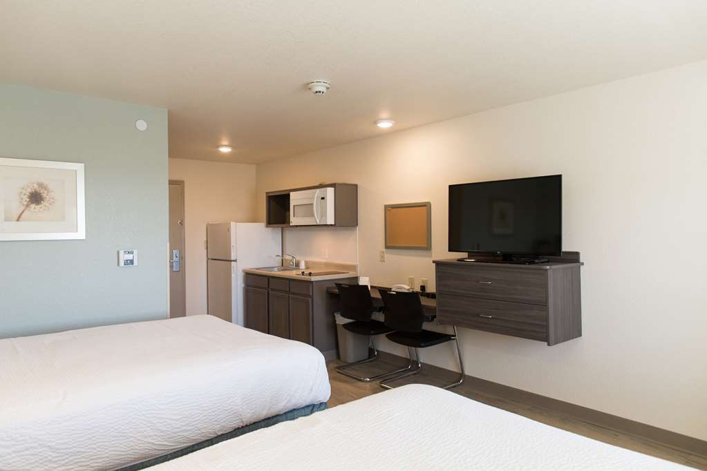 Woodspring Suites Broken Arrow 털사 객실 사진