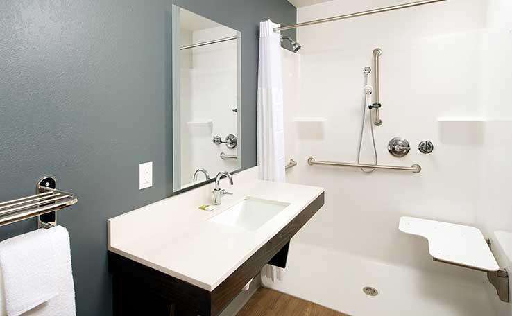 Woodspring Suites Broken Arrow 털사 객실 사진